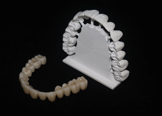 translucent zirconia